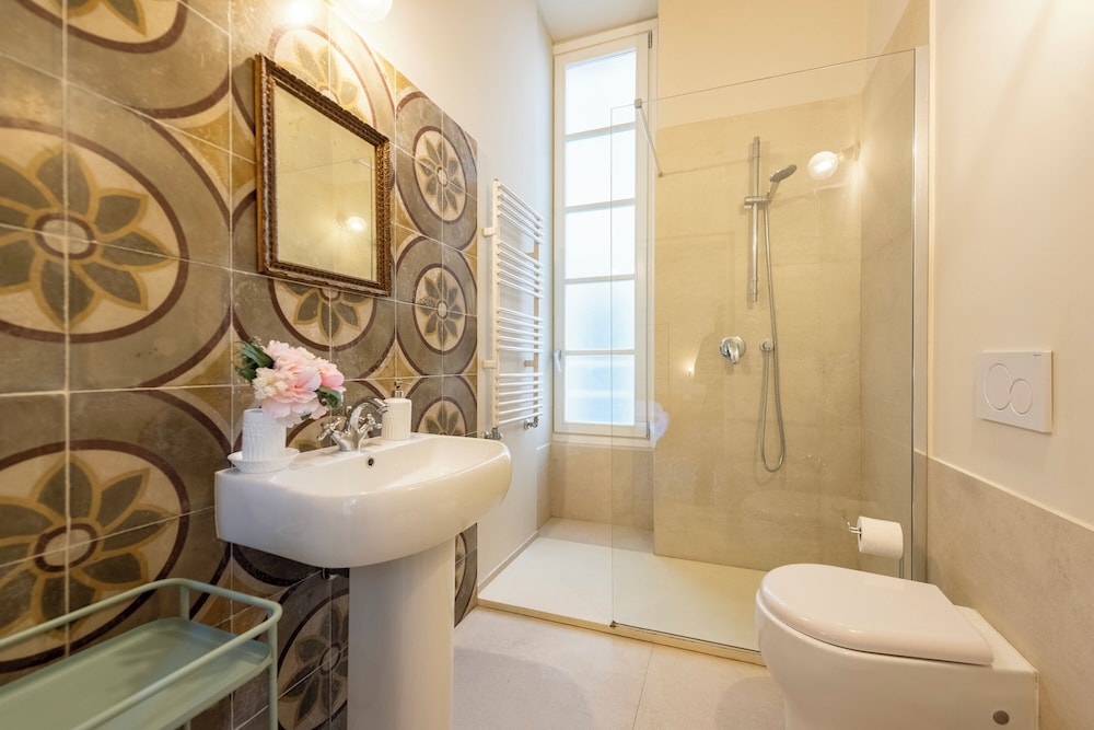 Precious Apartment Genova Historic Center