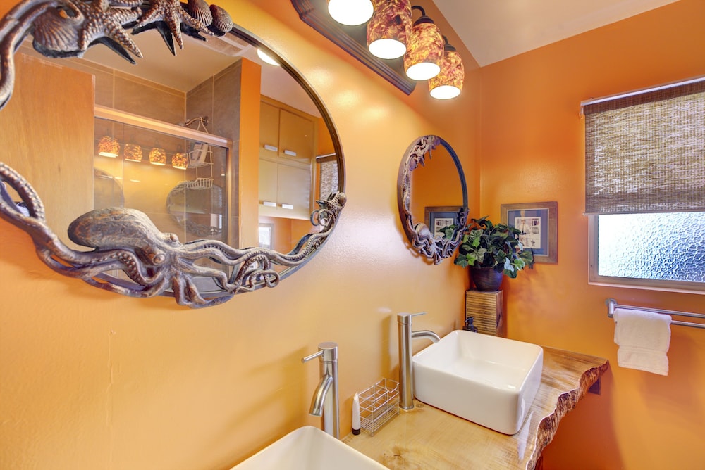 Seattle House - Image 2