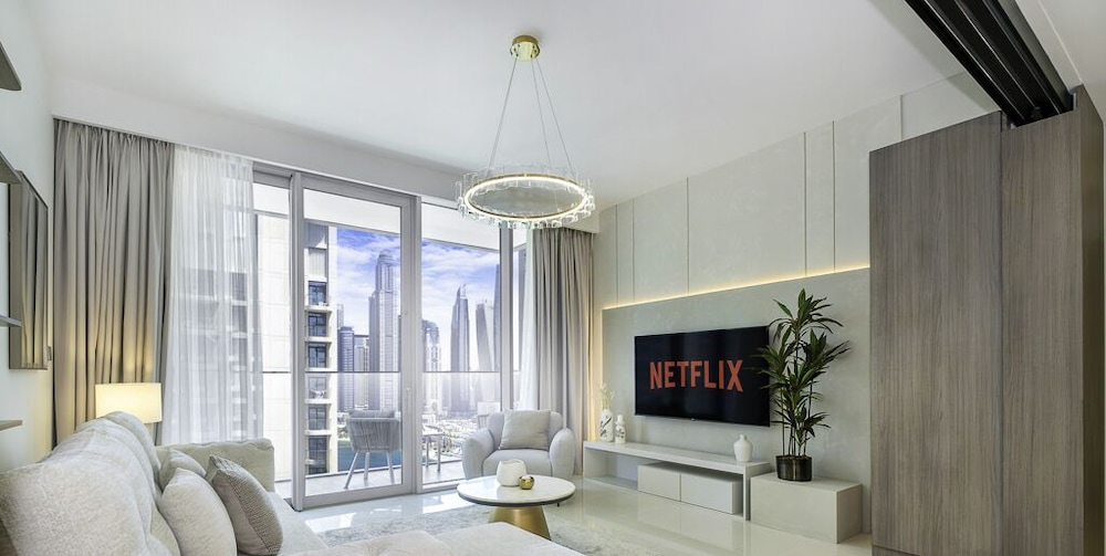 LUX The Ultra Luxury Beach Isle Suite