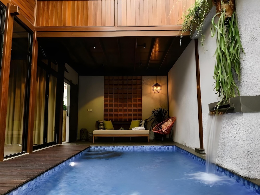 JSI Resort