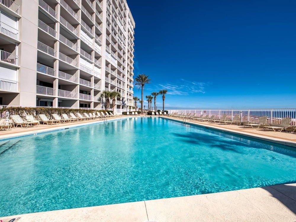 Pelican Pointe 1505