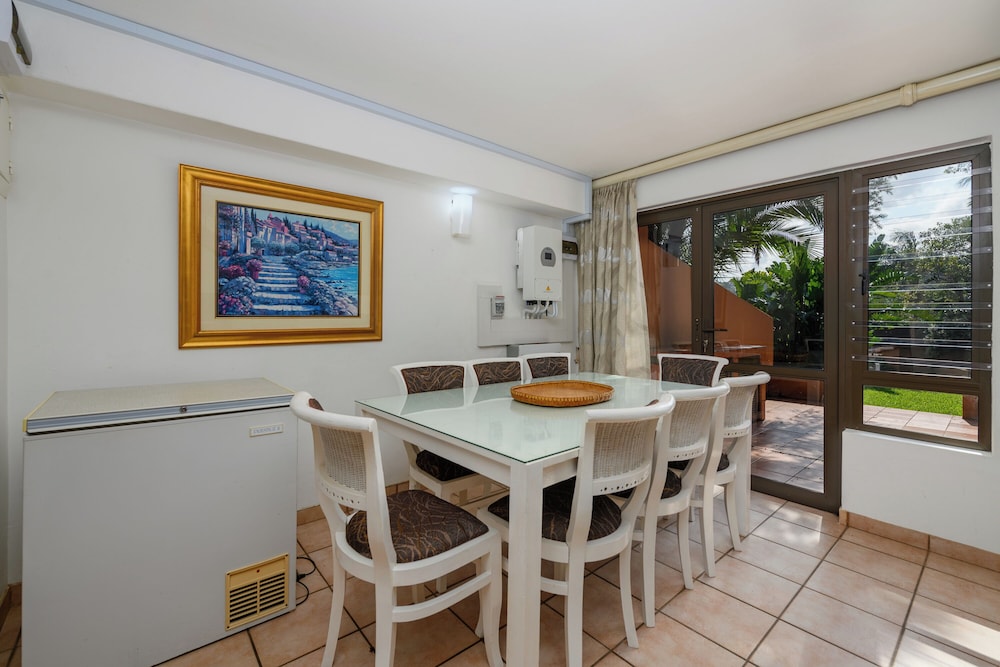 San Lameer Villa Rentals 2813