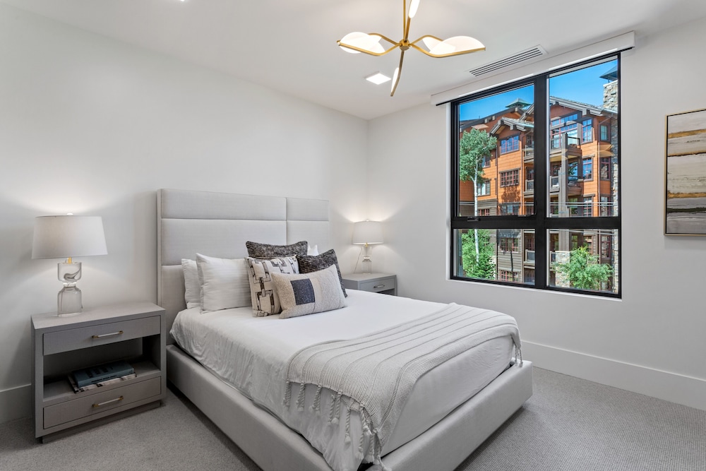Empire Residences at Deer Valley Resort - Three Bedroom Deluxe Residence #401 3 Condo