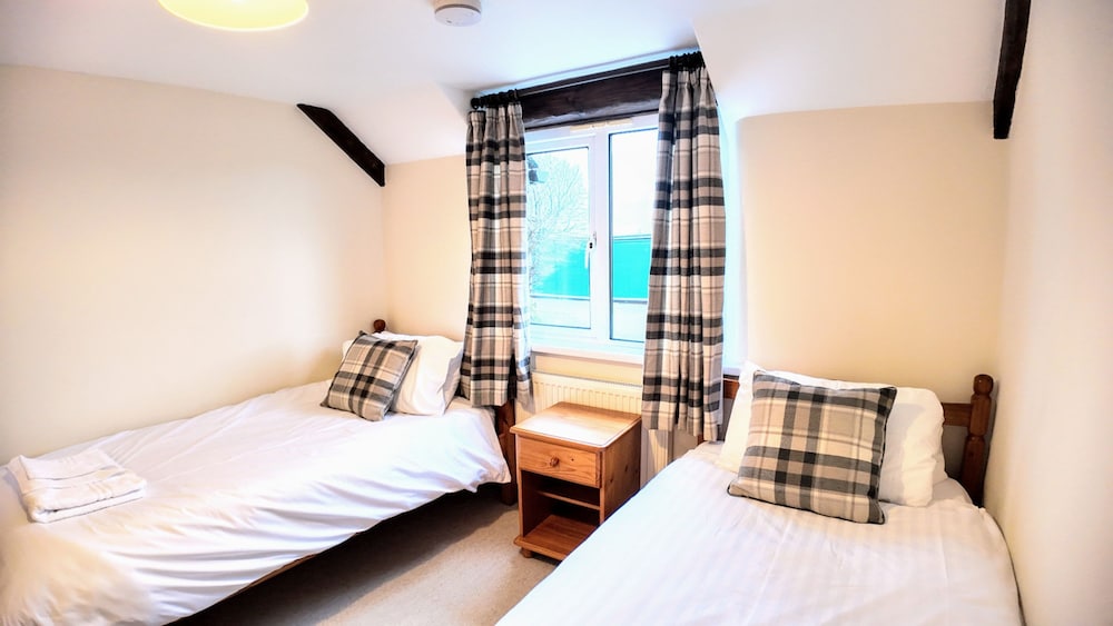 Haycombe Farm Cottage