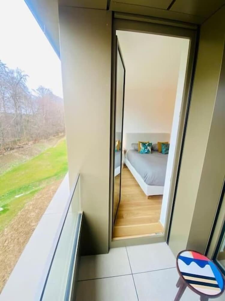 Luxury Brand New Flat w. Terrace&Parking view 5