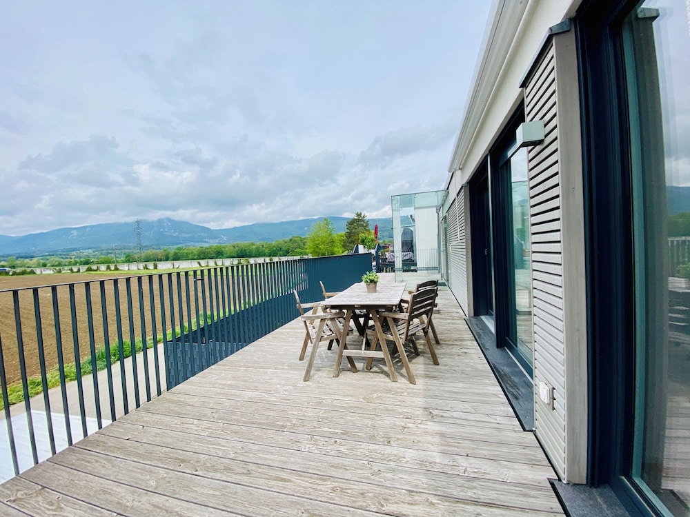 Business Apartment Tiny House