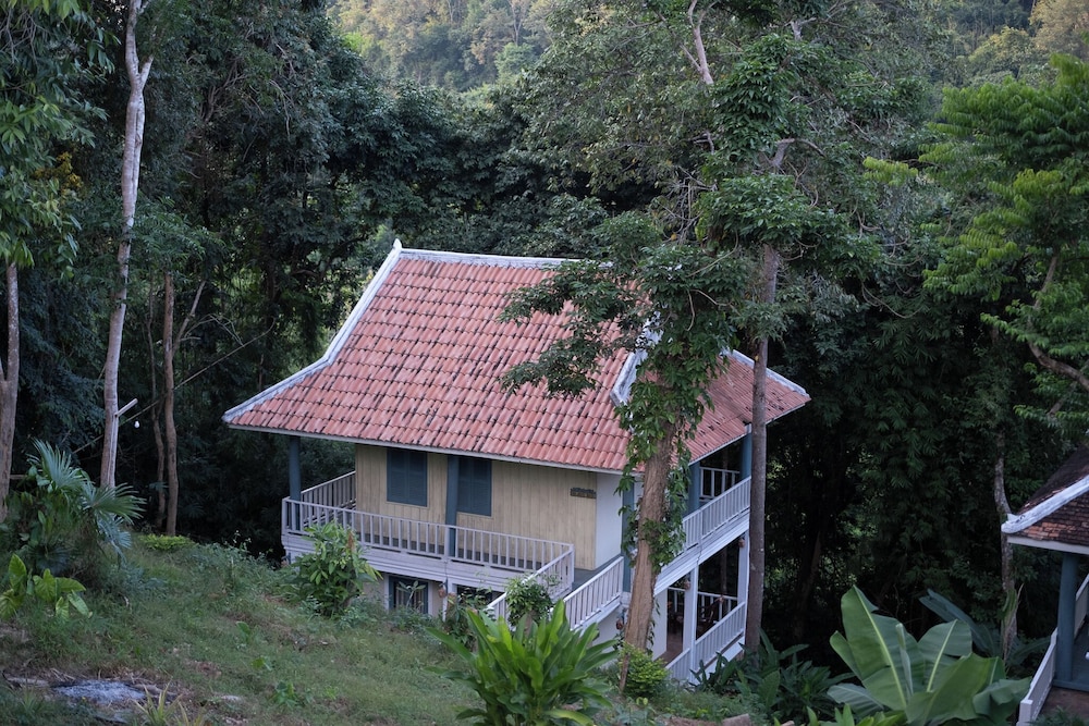Zen Namkhan Boutique Resort