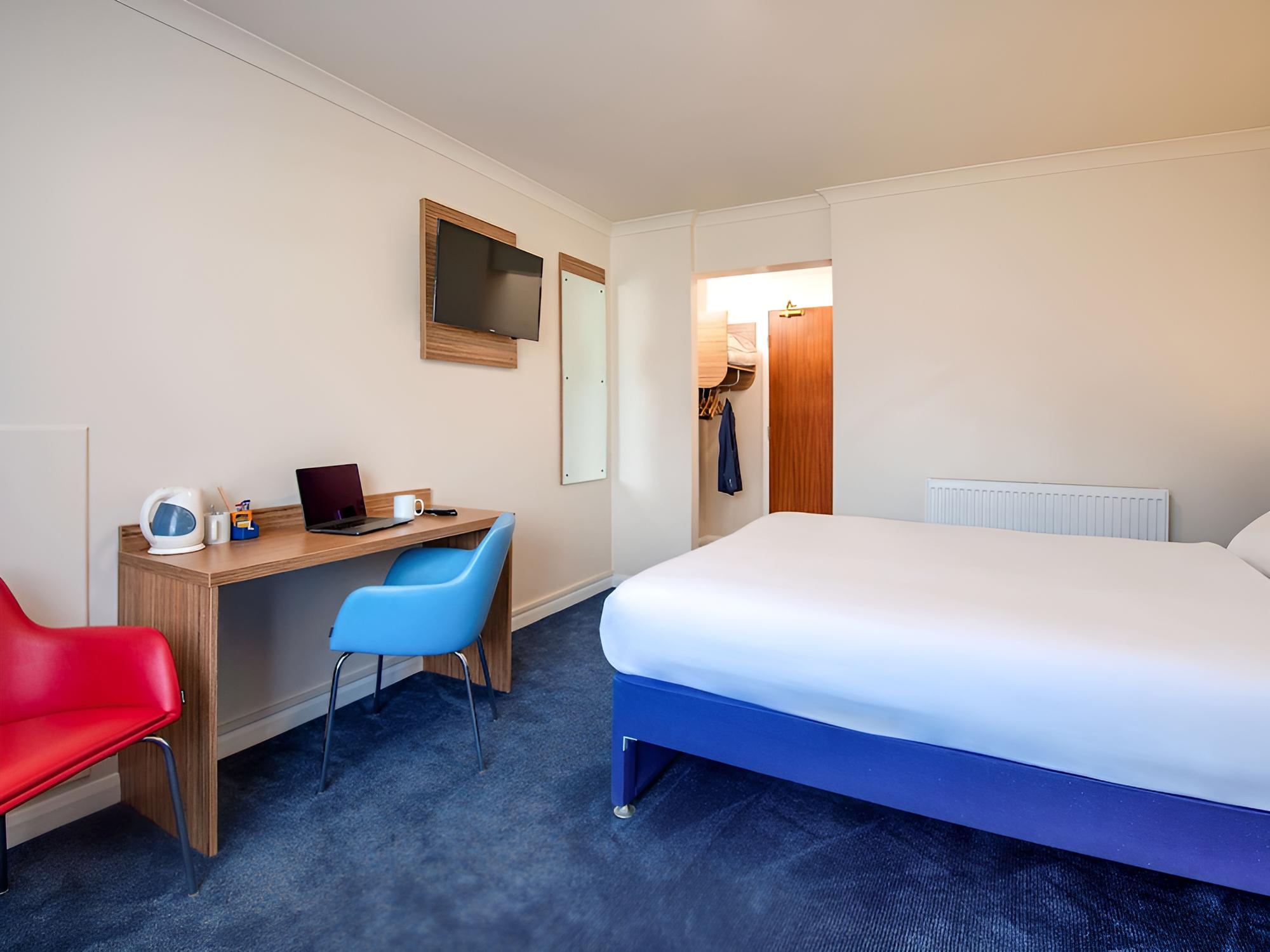 ibis budget West Thurrock view 5
