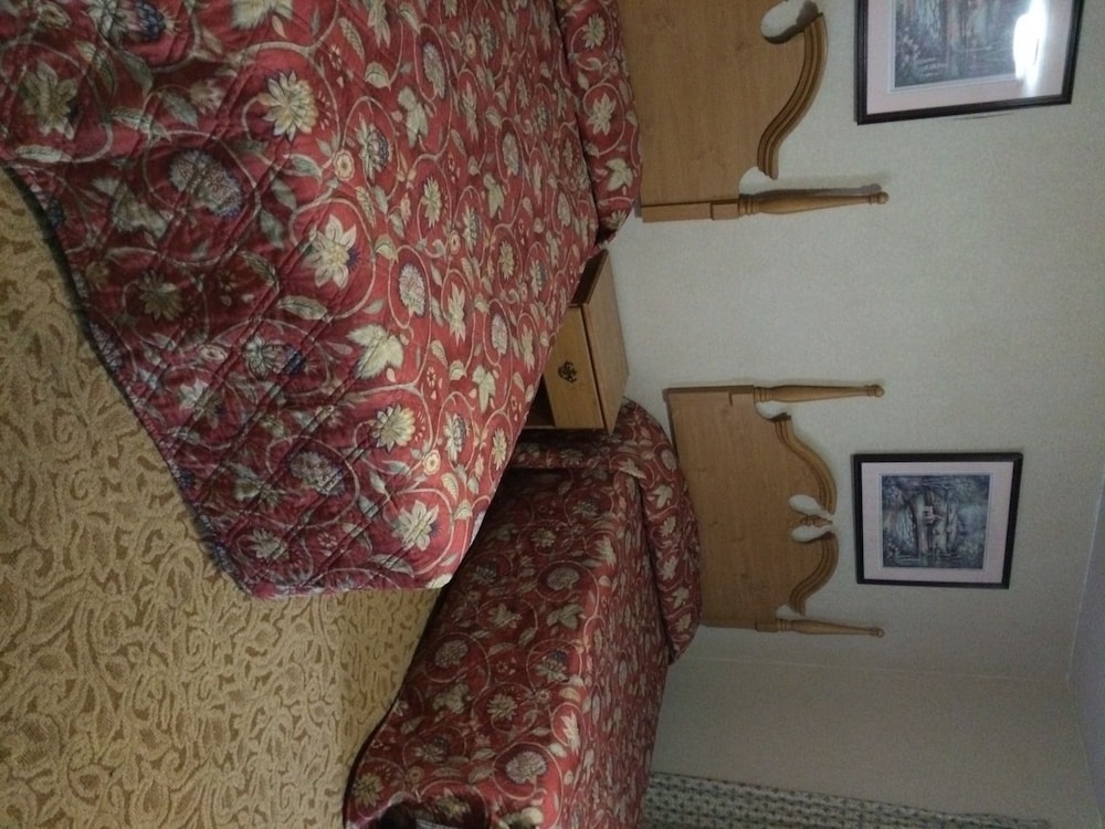 Budget Inn