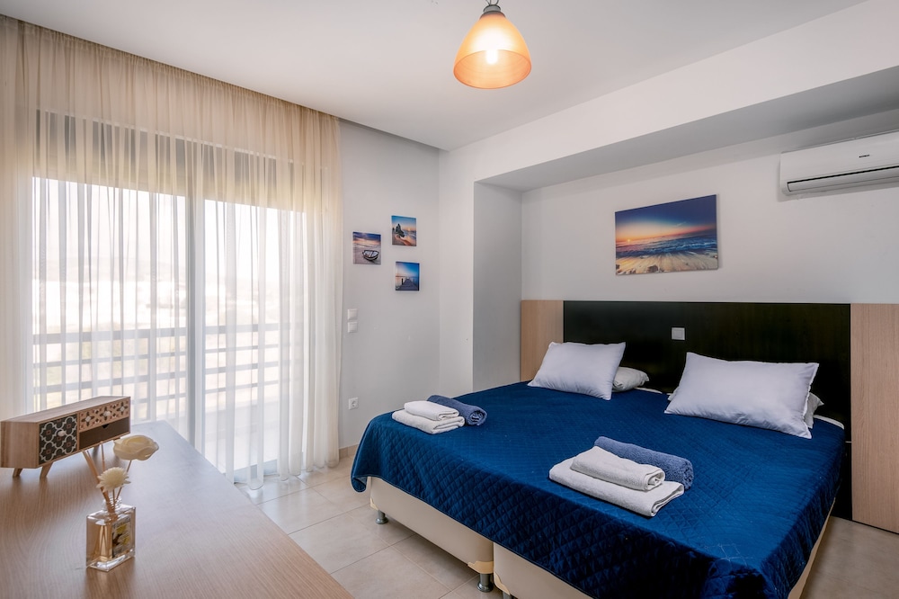 Blue Wave Villa