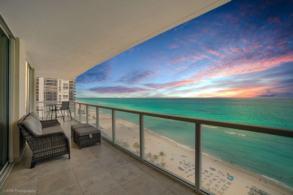 Balcony on the Ocean Picture Perfect