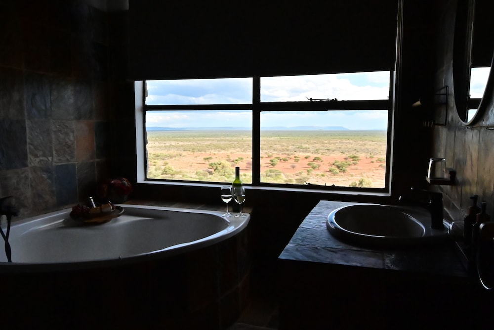 Aloegrove Safari Lodge