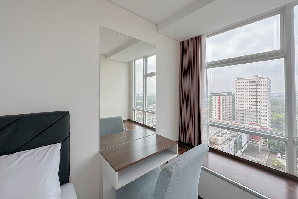 Tidy and Strategic Location Studio Grand Sungkono Lagoon Apartment