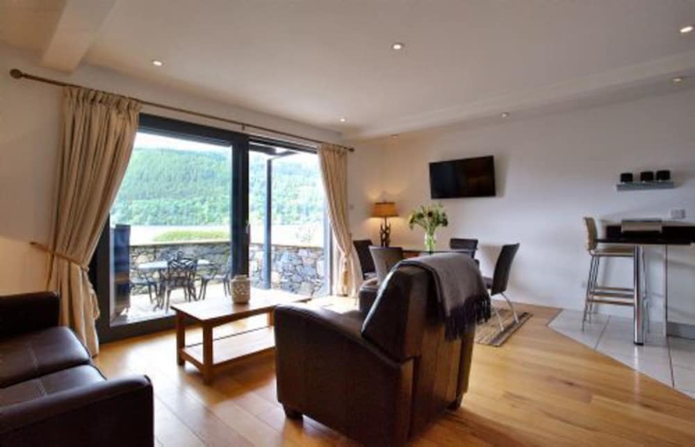 Taymouth Marina - Beinn Bhreac