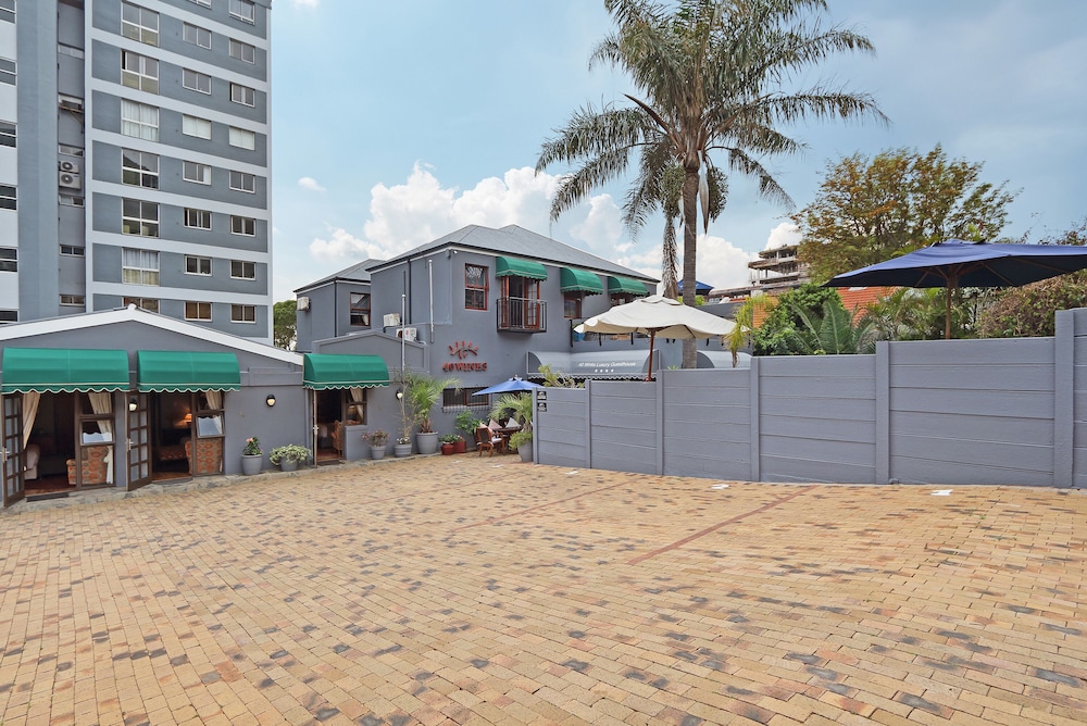 40 Winks Guest House Green Point Cape Town
