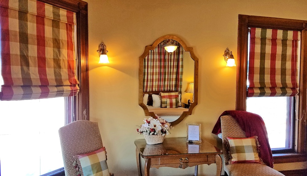Greenville Inn at Moosehead Lake