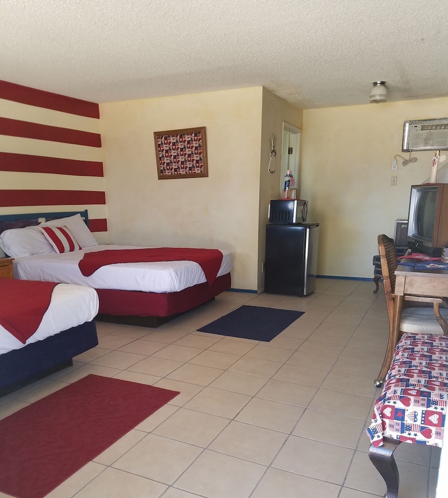 Stagecoach 66 Motel