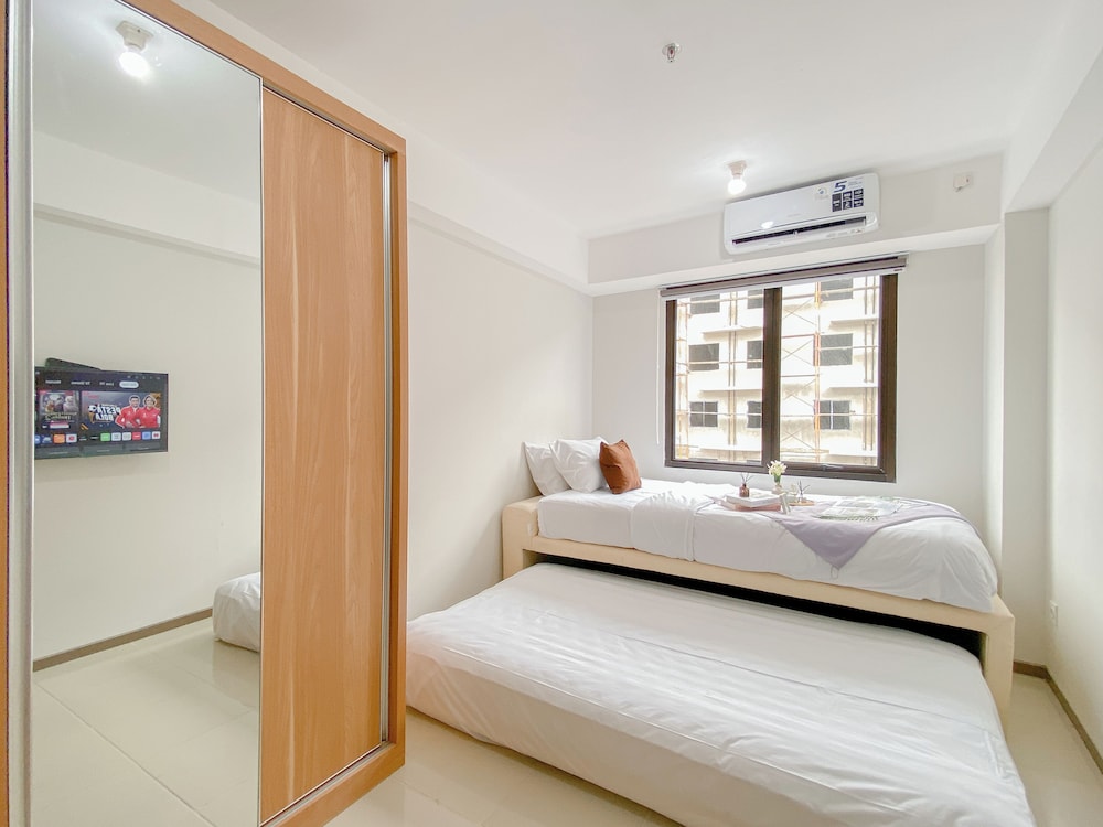 Best Deal Studio At Meikarta Apartment
