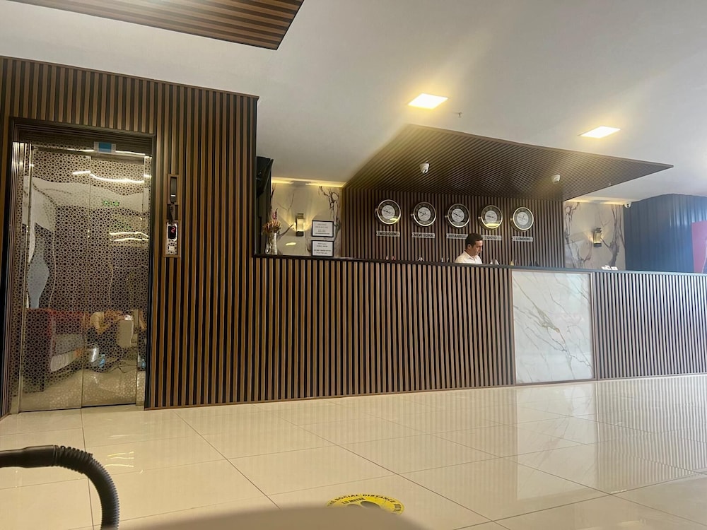 E5 Park Hotel - Image 41