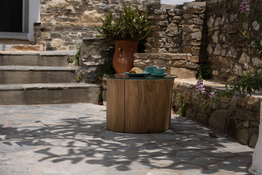 My Grandma s Home Naxos