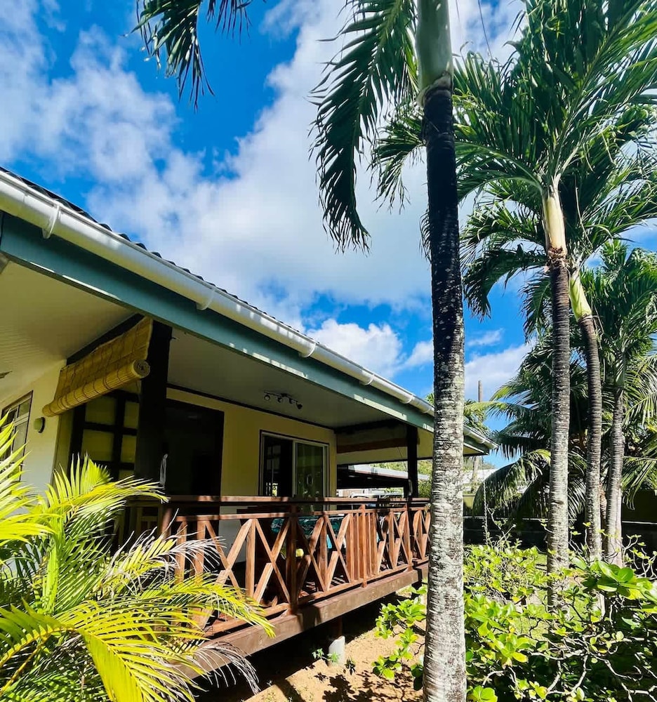 Fare Kale Tiahura in Moorea-maiao