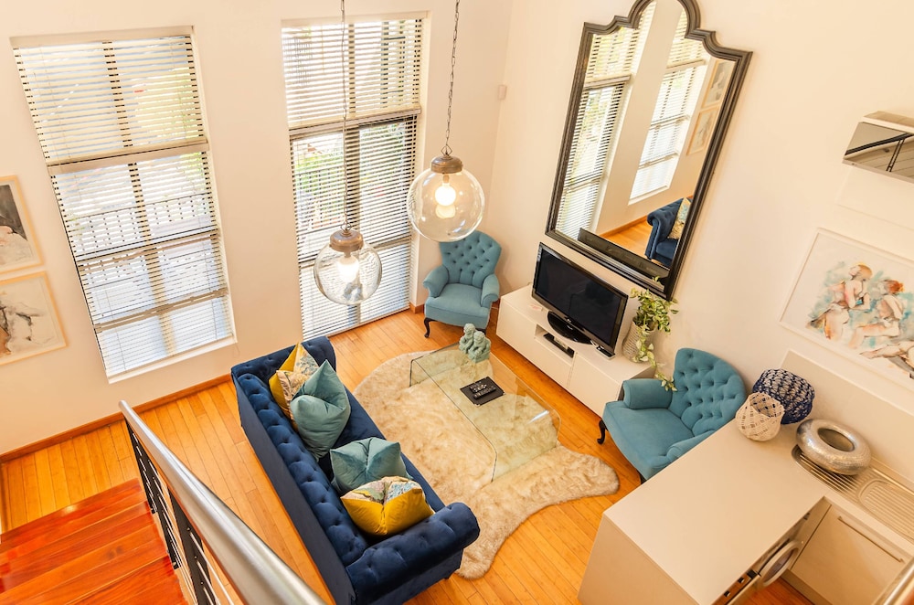The Ivy Apartments