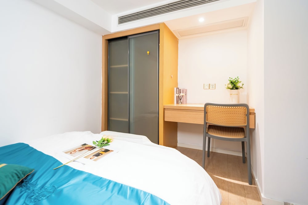 Shanghai Hills & Wanye Spacious Family Suites