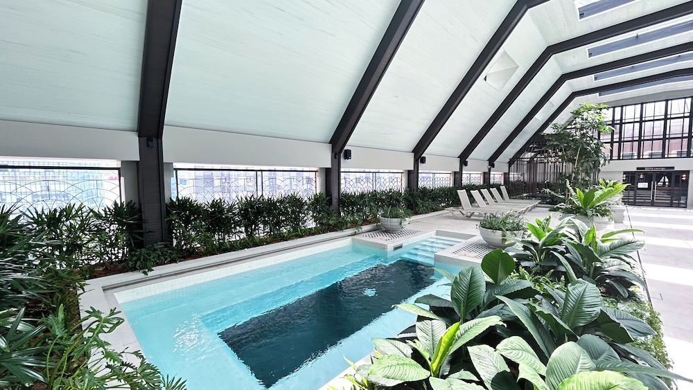The Paxtonz by Manhattan Group