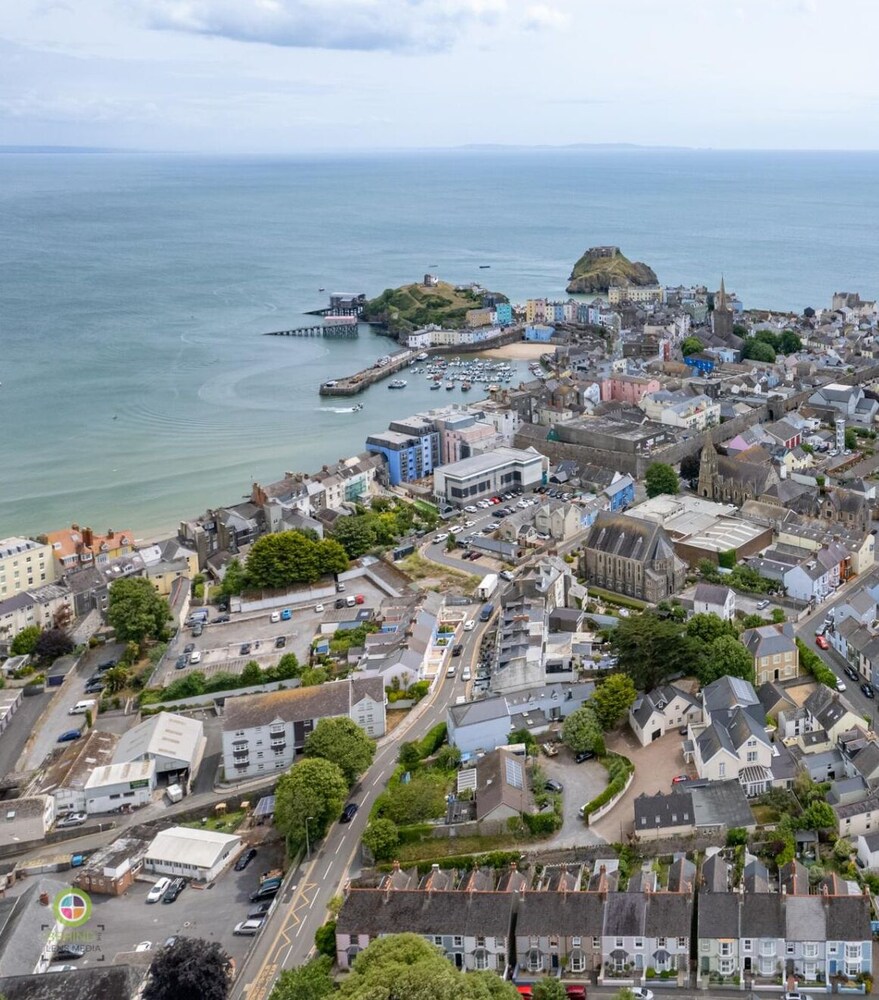 Penlan - Close to Town and Beaches