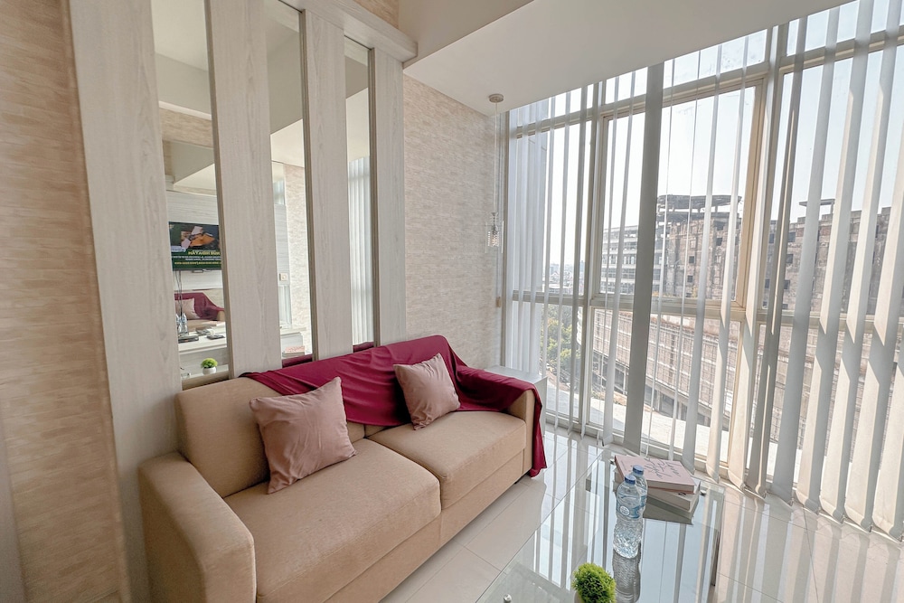 Modern Minimalist 2Br At Linden Apartment