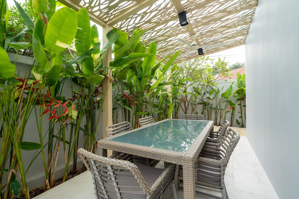 Himmapana Luxury Villas
