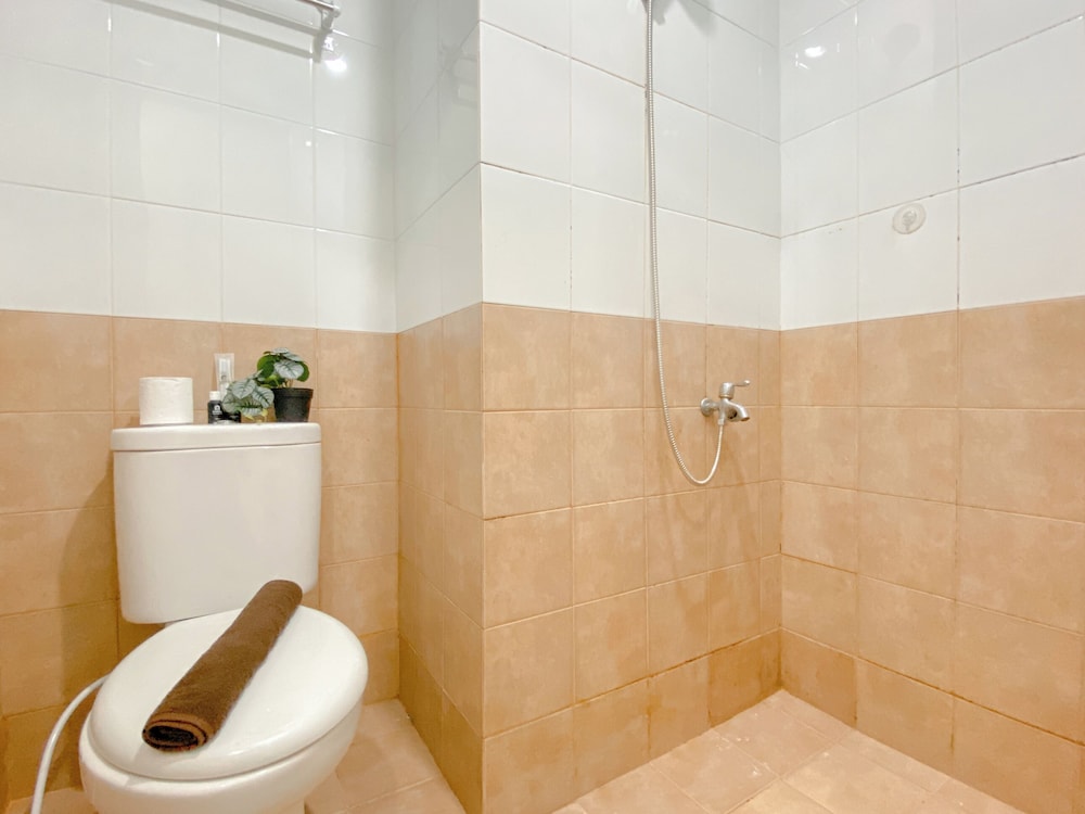 Good and Cozy 2BR at Green Pramuka City Apartment