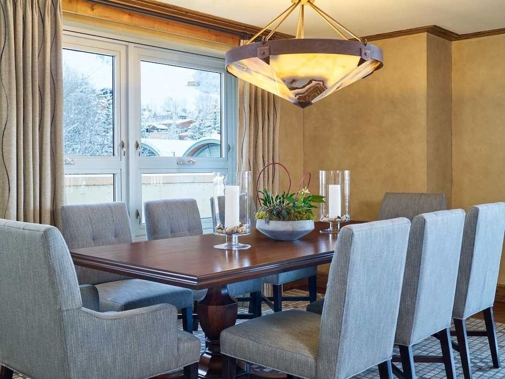 Aspen Little Nell 3 Bedroom view 3