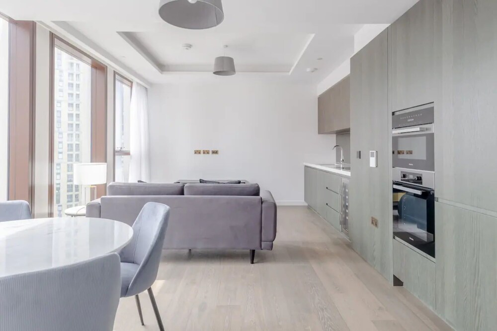 Luxurious 1BD Flat by the River - Vauxhall