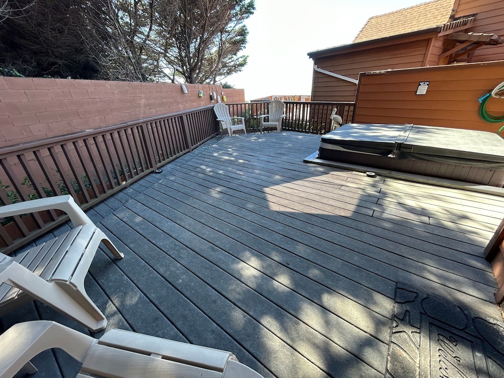 Oceanview Cabin 18 With Private Jacuzzi