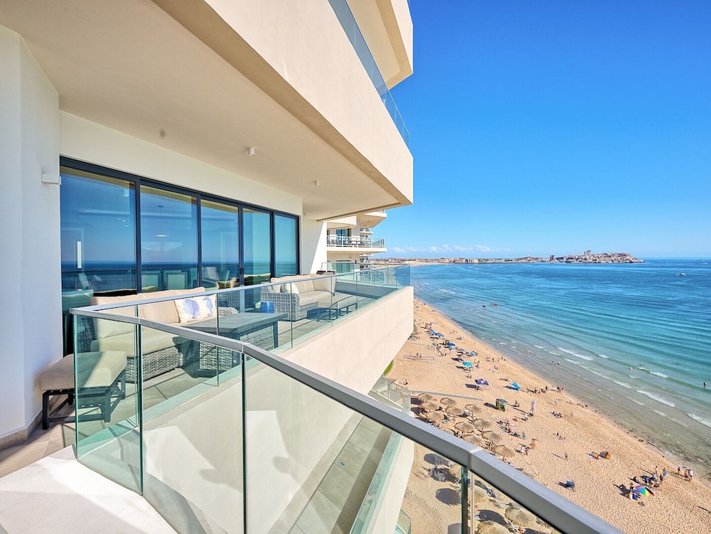 Luxury New Oceanfront Condo 5BR Sleeps 12