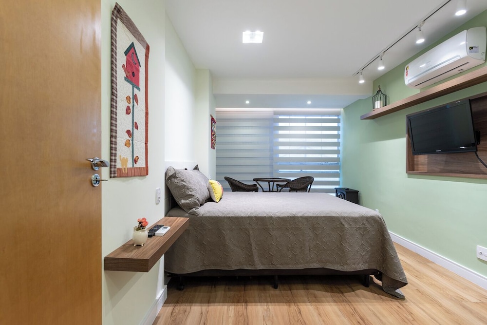 Apartamento em Itaipava com Piscina e Academia