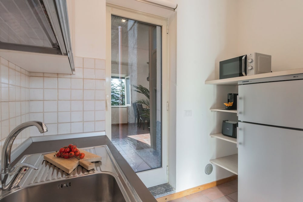 The Secret Lake View by Rent all Como