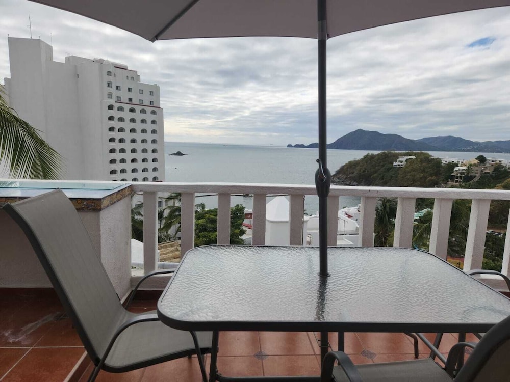 vida beach manzanillo