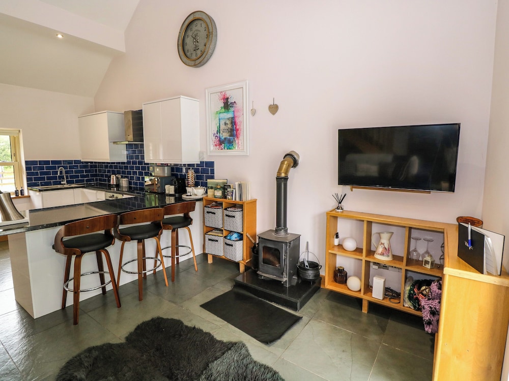 Canal Cottage
