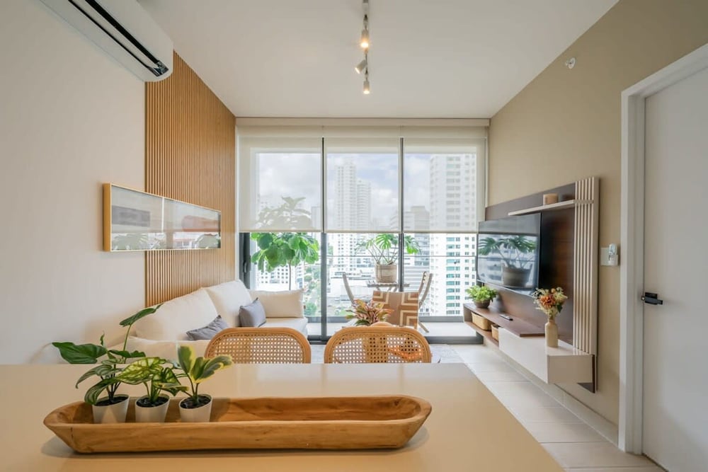 w Bright 1BR in San Francisco