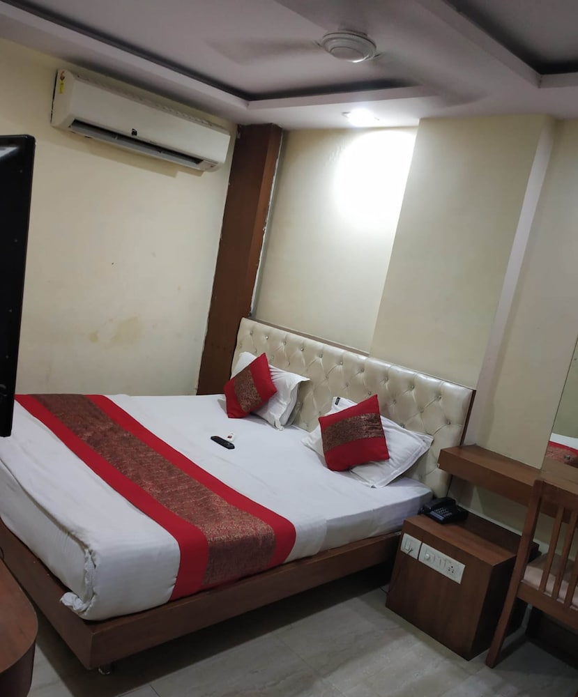 Hotel Royal Residency - New Delhi Railway Station