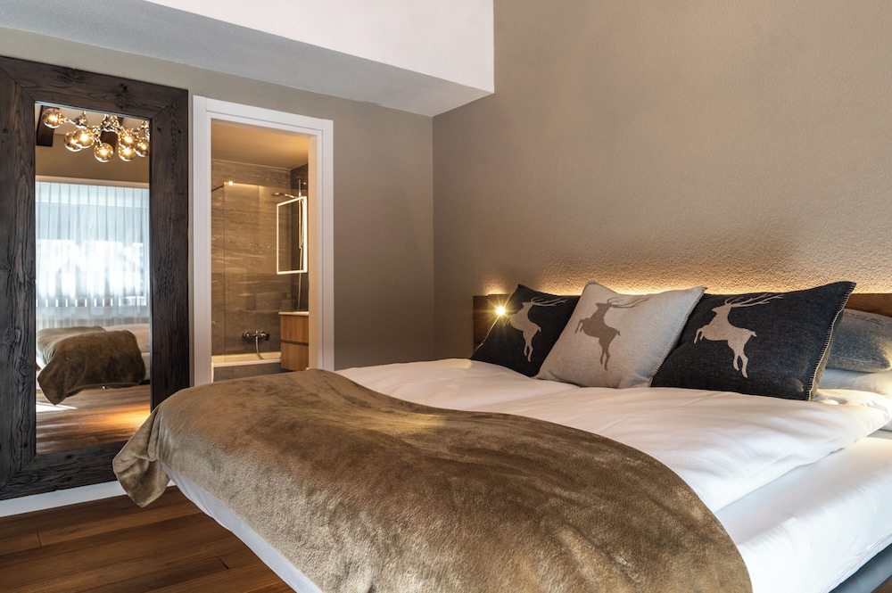 Elfi- luxury mountain bijou
