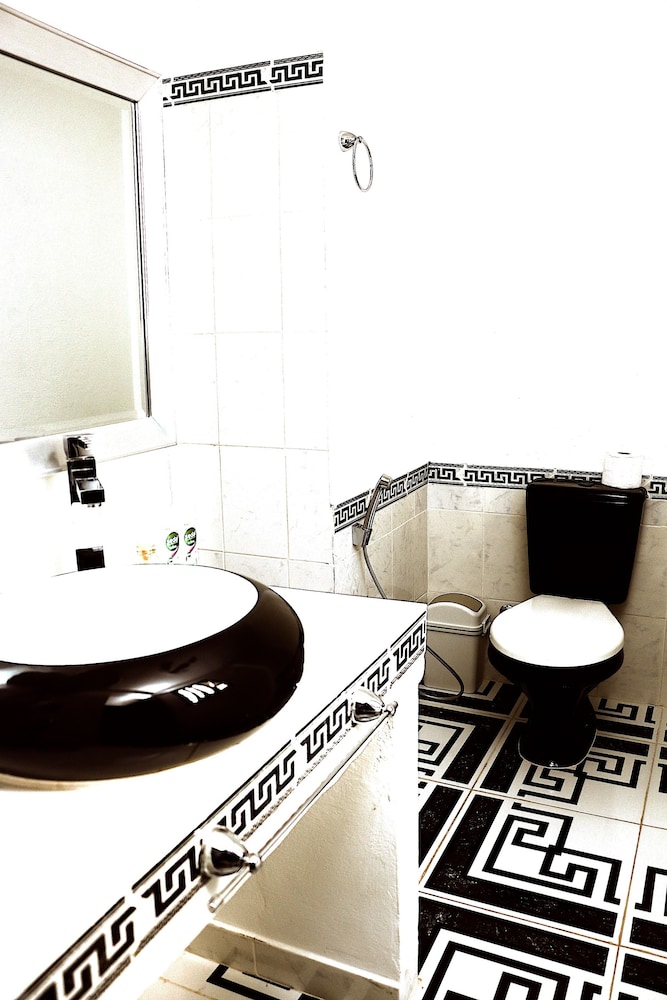Arthaus Boutique Hotel