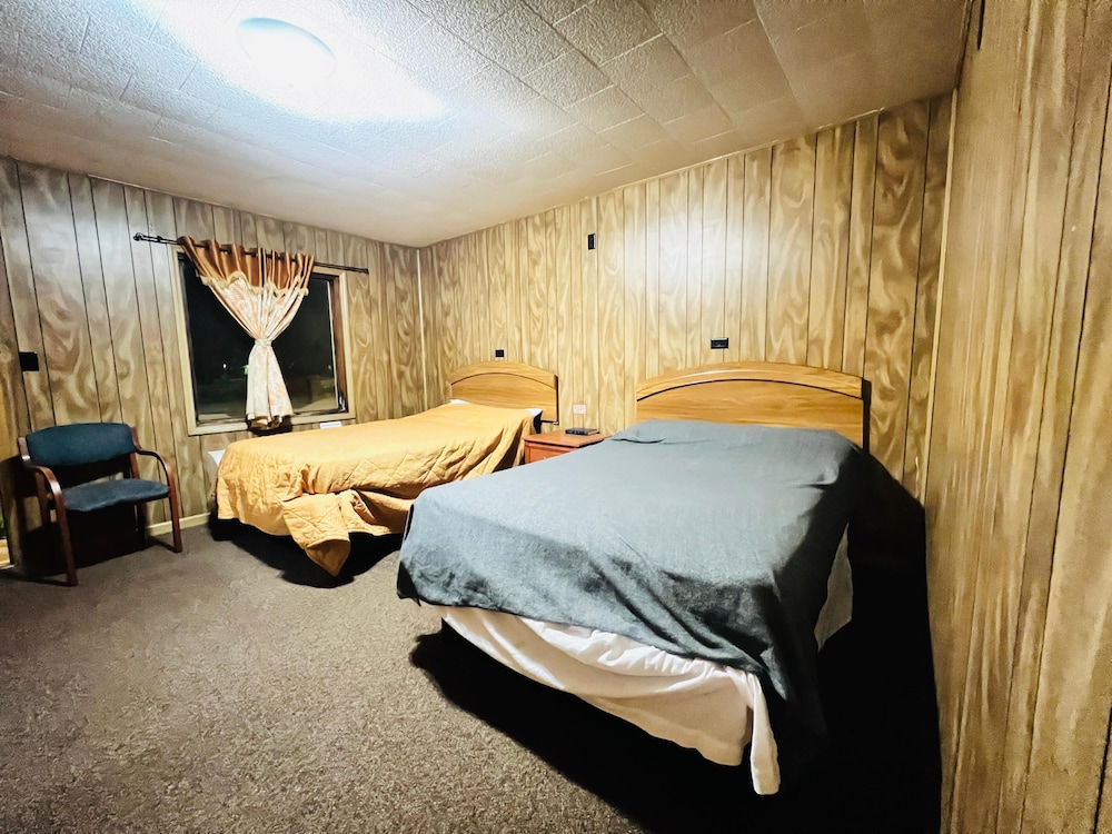 Sycamore Motel Havana IL Near Illinois River