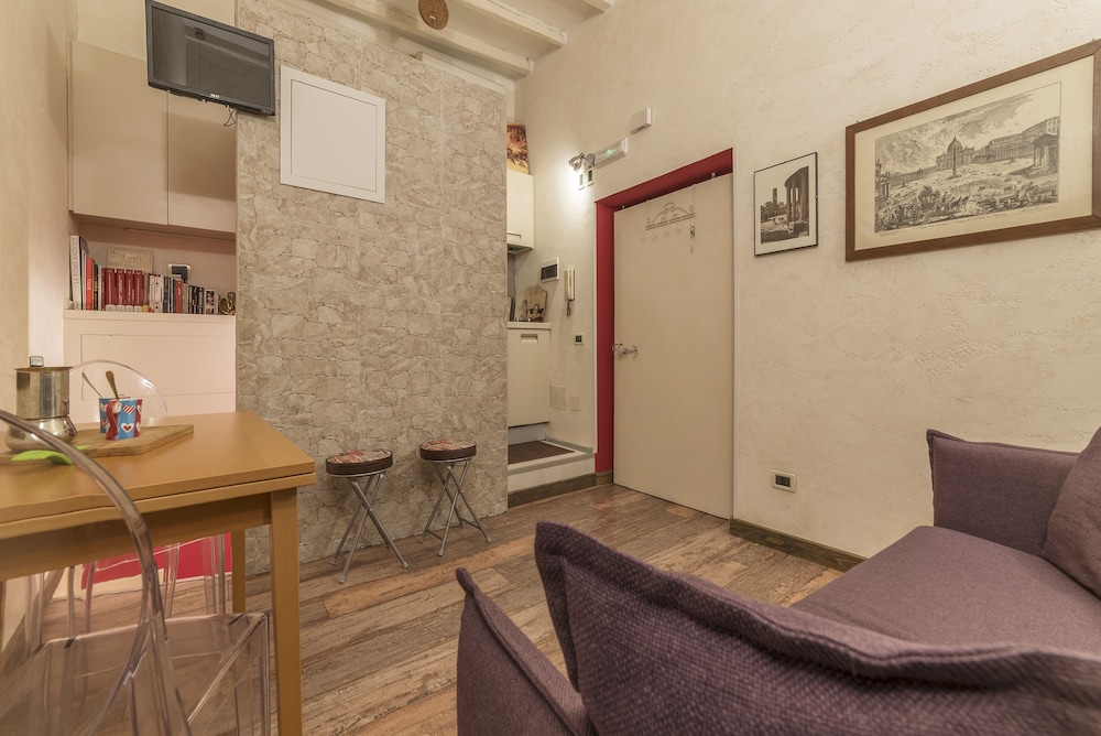Lovely Nest in Trastevere