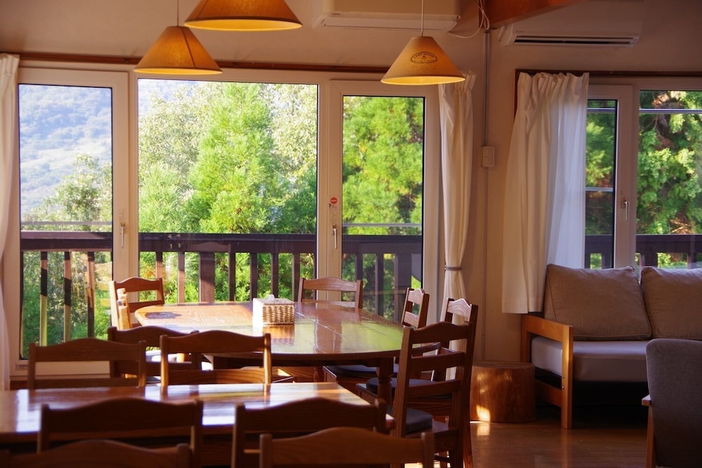 Private Room Guesthouse ORSA MINAMIASO