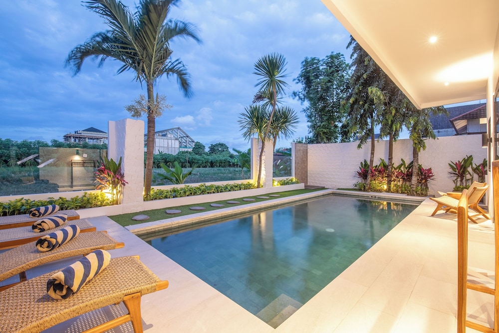 Harvest - New 4BR Villa Amazing View Semin