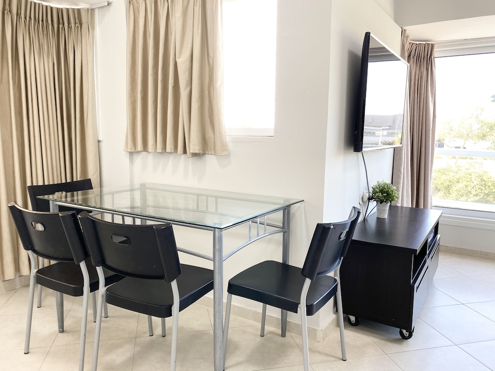 Sea Suites Apartments