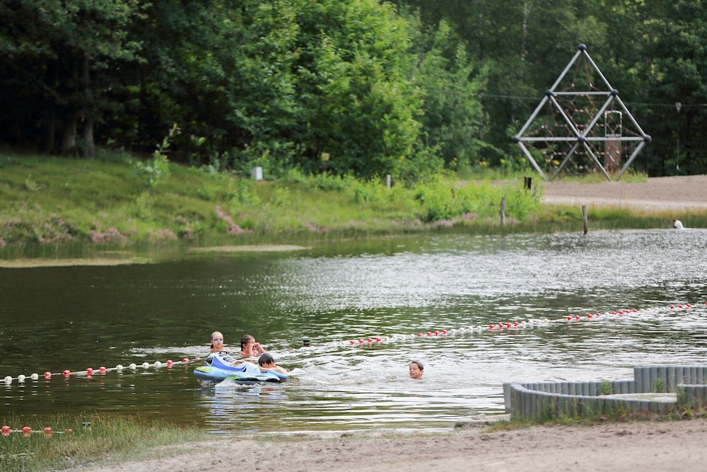 Photo 40